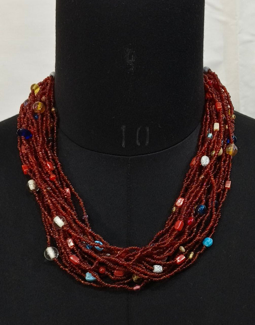 MAROON SEED/GLASS BEAD NECKLACE