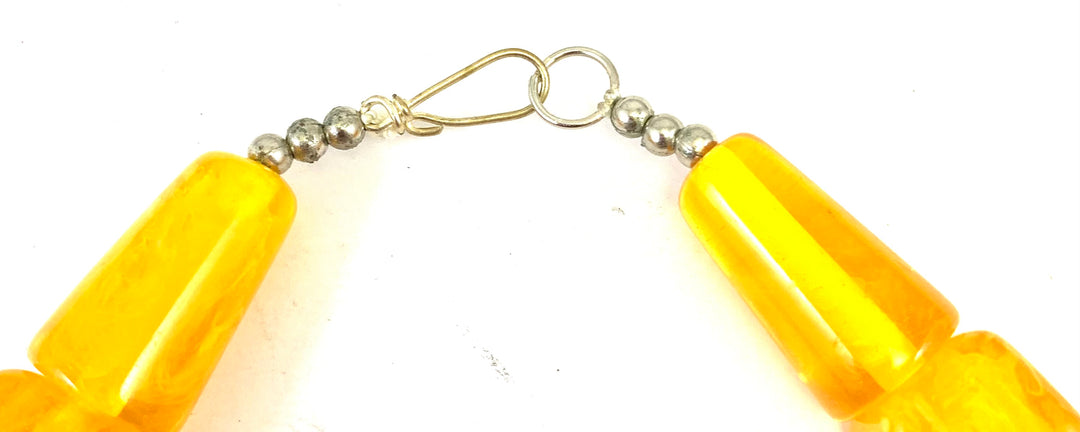 NK14962 RESIN BEAD NECKLACE