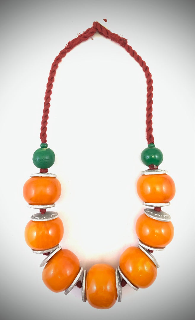 NK14943B RESIN/WOODEN BEAD WITH ALUMINIUM DISC & BRAIDED THREAD NECKLACE