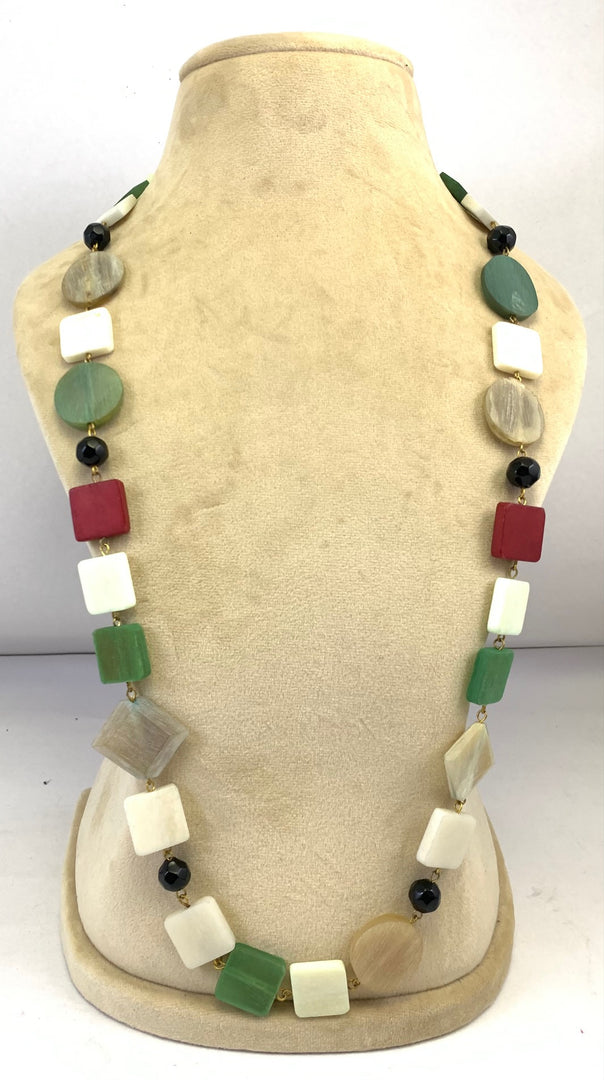 NK14849 HORN/BONE/GLASS BEAD NECKLACE