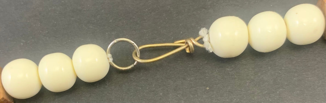 NK14982 WOODEN/RESIN BEAD NECKLACE