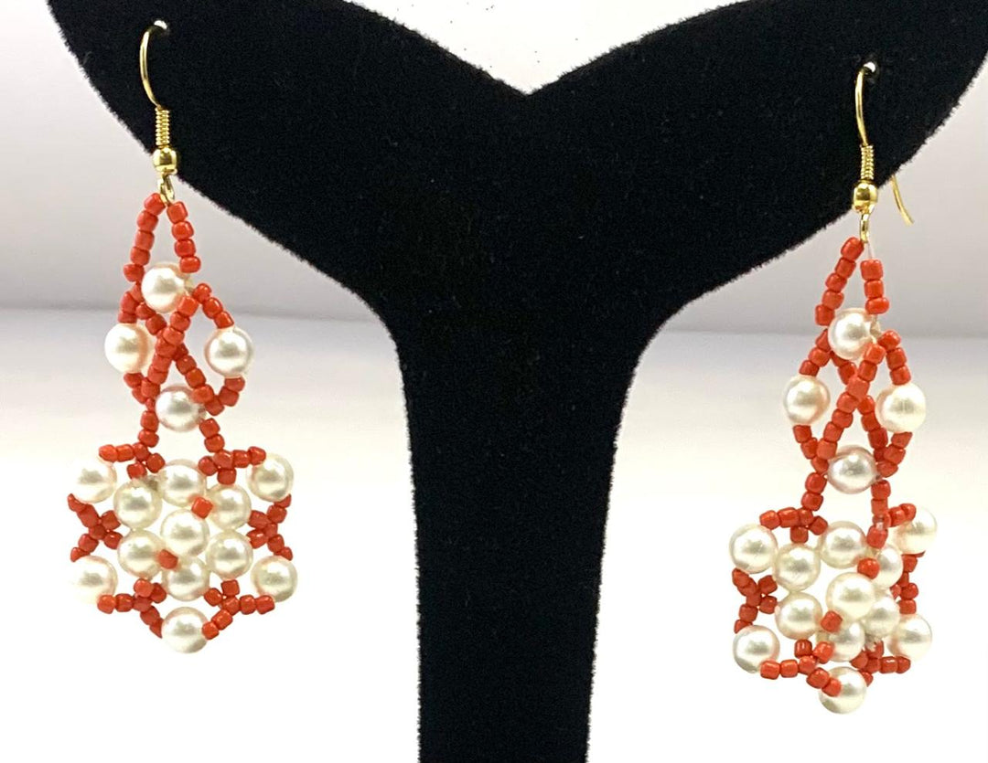 NK14593A WHITE ORANGE COLOR PLASTIC PEARL & SEED BEAD NECKLACE SET