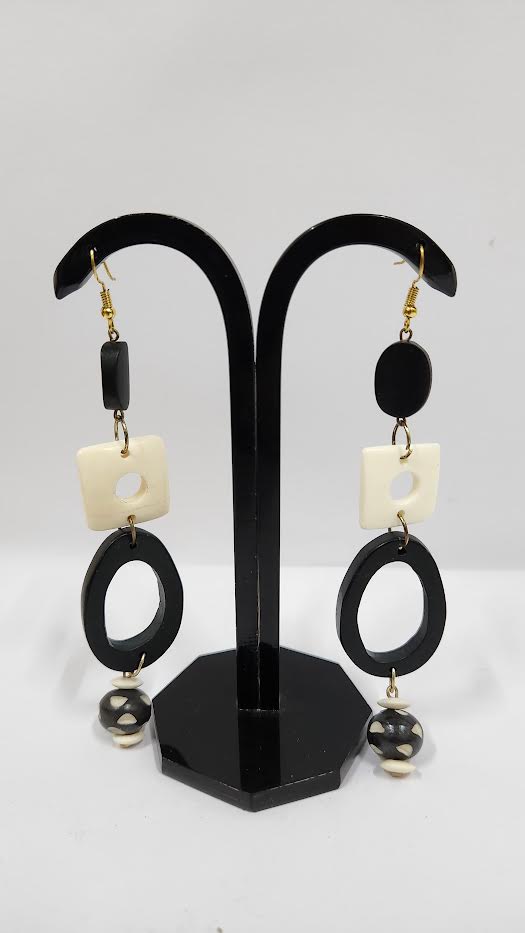 ACRYLIC & BONE BEAD BLACK & WHITE COLOR EARRINGS