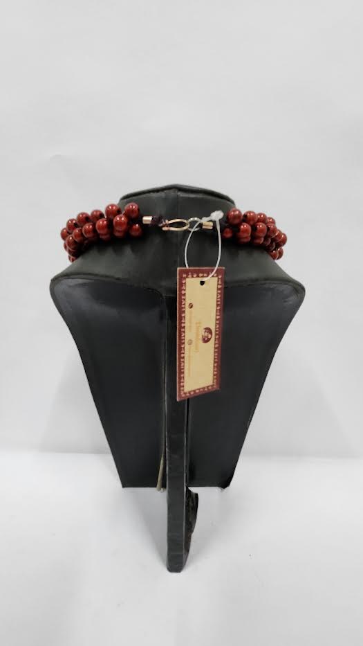 RED ACRYLIC BEADS NECKLACE