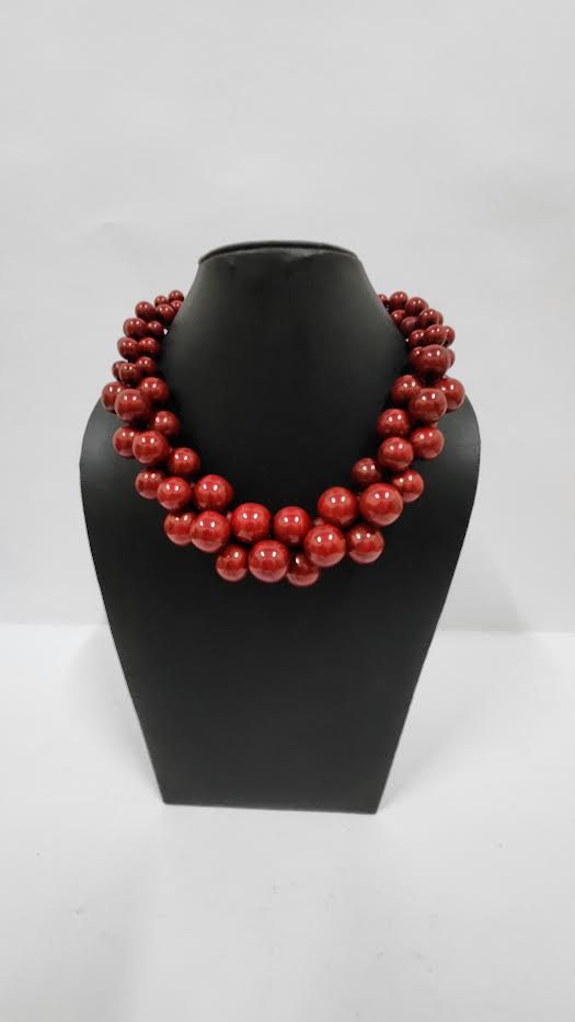RED ACRYLIC BEADS NECKLACE