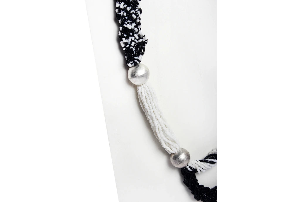 NK 3563 Black & white seed bead with metal ball necklace dastakaaristore