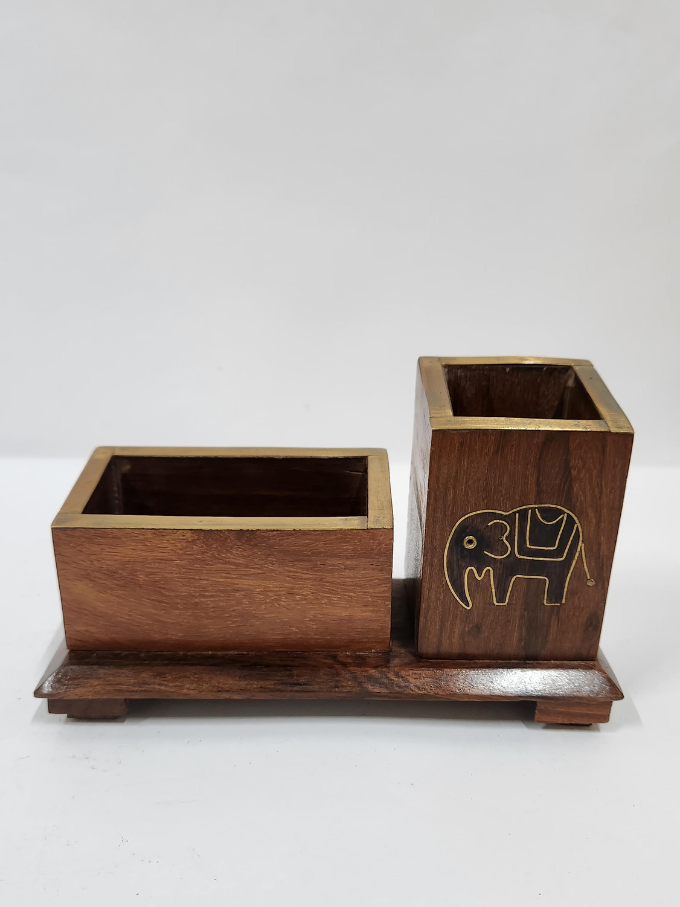 WOODEN PEN HOLDER WITH BRASS INLAY WORK