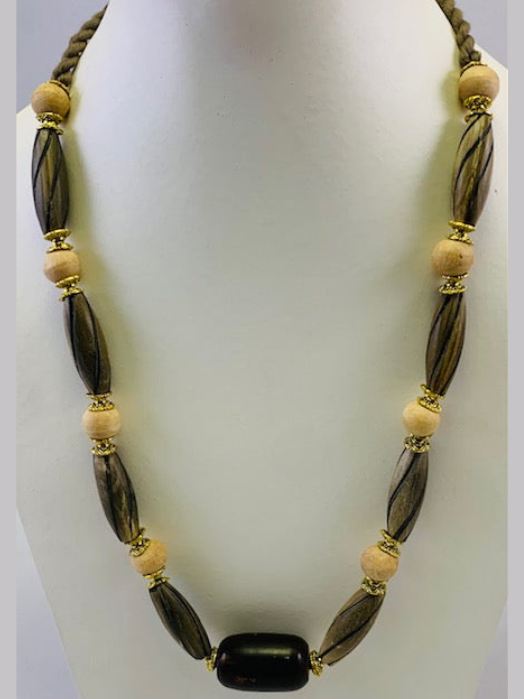 WOODEN/HORN BEAD NECKLACE