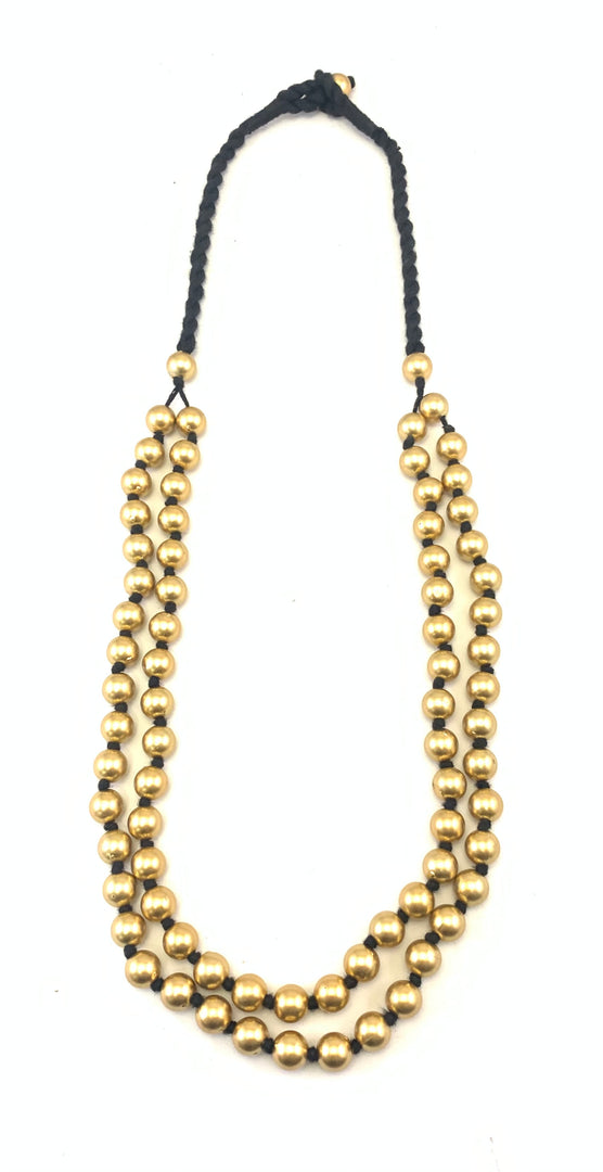 NK15112A - PLASTIC BEAD WITH BRAIDED THREAD NECKLACE