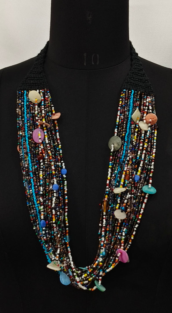 SEED/GLASS BEAD WITH BLACK CROSIA WORK & SHELL CHIPS NECKLACE