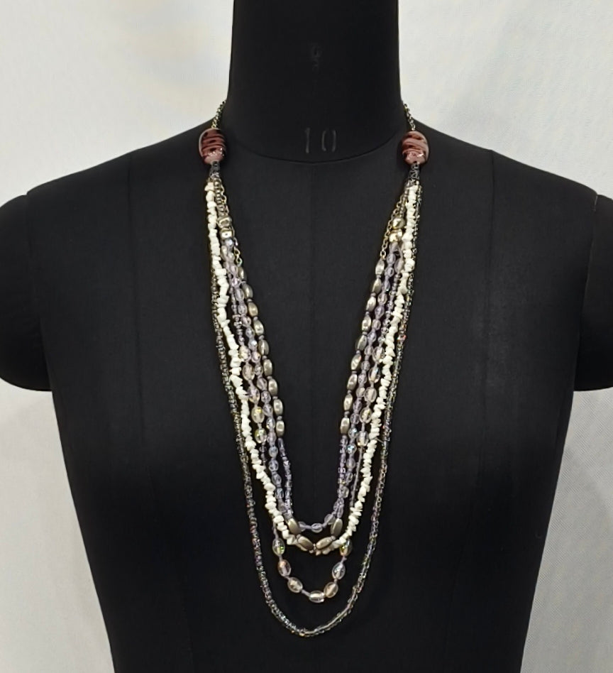 MULTY LAYERED GLASS BEAD NECKLACE