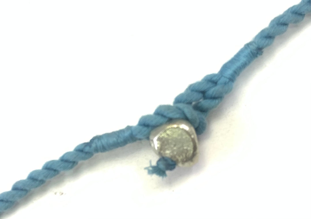 NK15153- RESIN/HORN BEAD/RING WITH BRAIDED THREAD NECKLACE