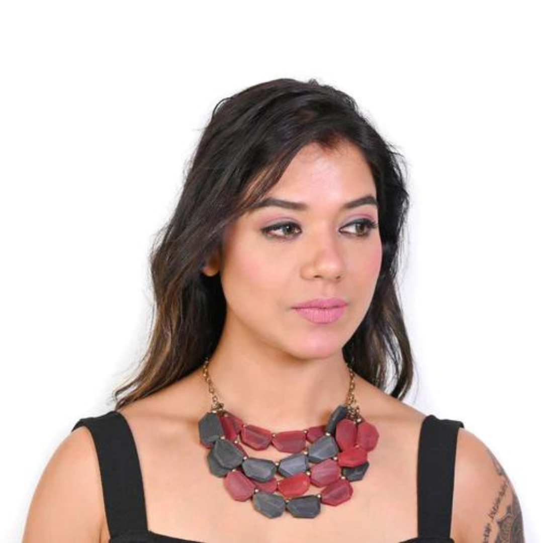 NK 8864 Maroon & slate grey horn necklace