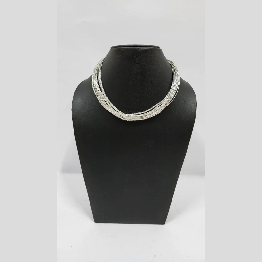 Nk 9759 A  SEED BEAD WITH CUTDANA SILVER COLOR NECKLACE