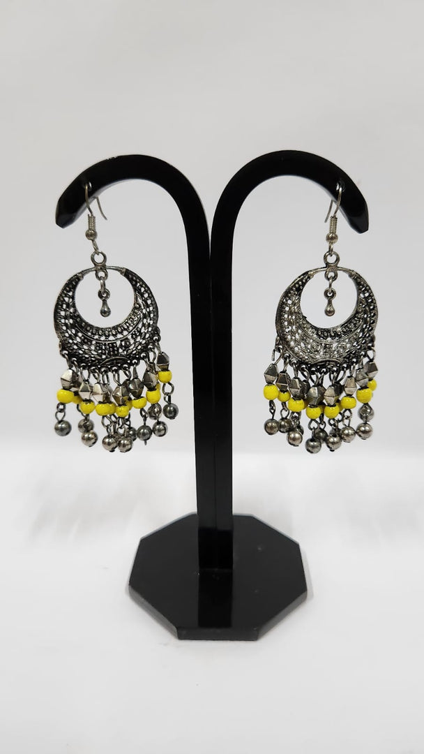ED 23434 BLACK SILVER METAL WITH YELLOW GLASS BEAD EARRINGS